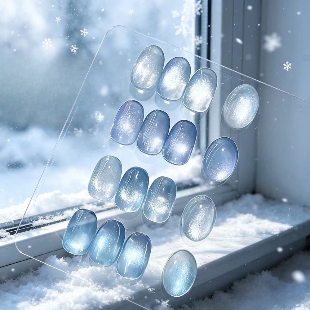 Nail Art Ice Blue - Prezentowy magnetyczny patyczek + pędzelek, niebieski